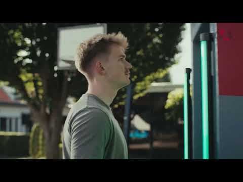 Hoe kan een basketbalmiddagje eindigen in de luchthaven?