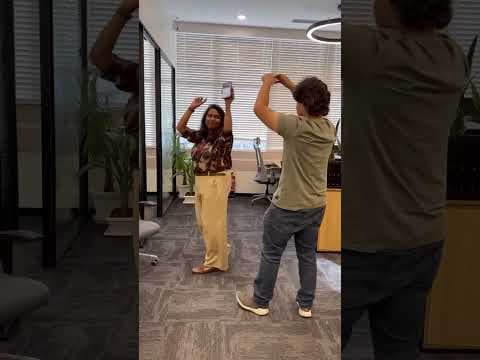 OLX pe sab bik jaata hai. Sirf HR ki nazar nahi !!! #funnyshorts #corporateevents