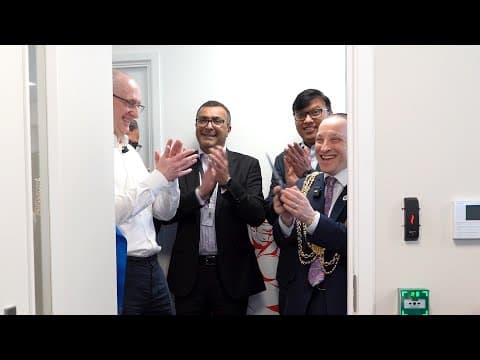 Shared values and long-term partnership: Opening the Schroders Service Centre in Leeds
